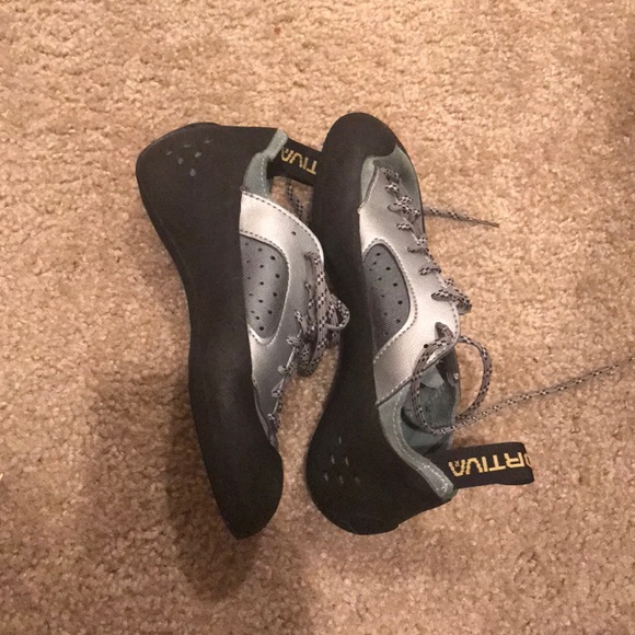 La Sportiva Shoes - LA SPORTIVA nago rock climbing shoes